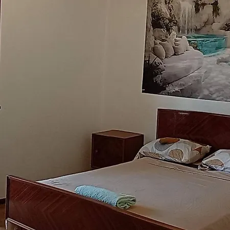 Big Tourist With Balcony Near The Lisbon Airport * Sao Joao da Talha
